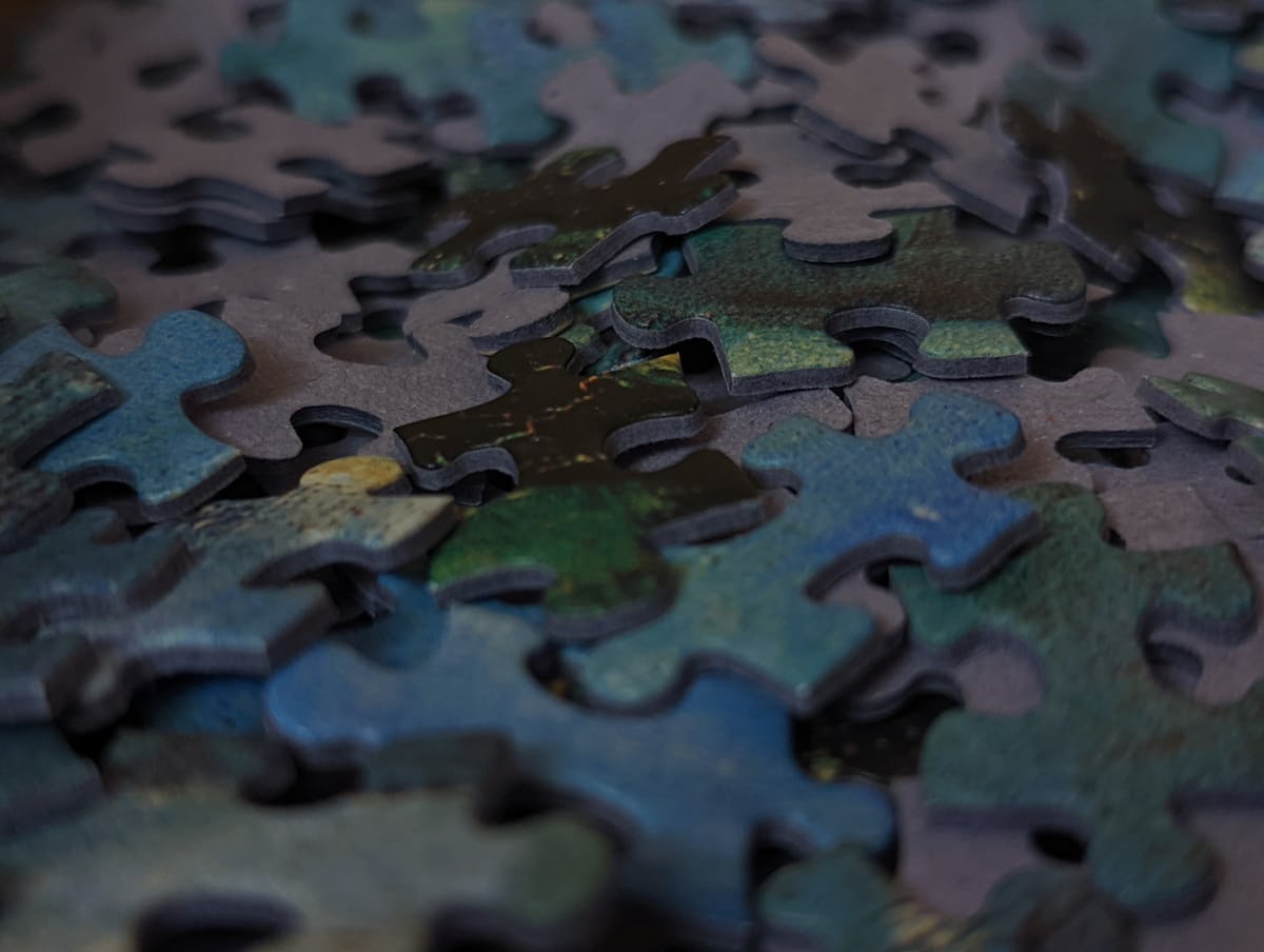 Featured puzzle game scene